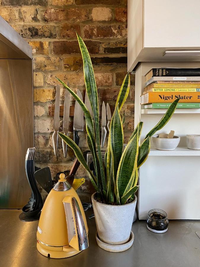 Bright & Beautiful Loft 10Mins To Shoreditch London Eksteriør billede